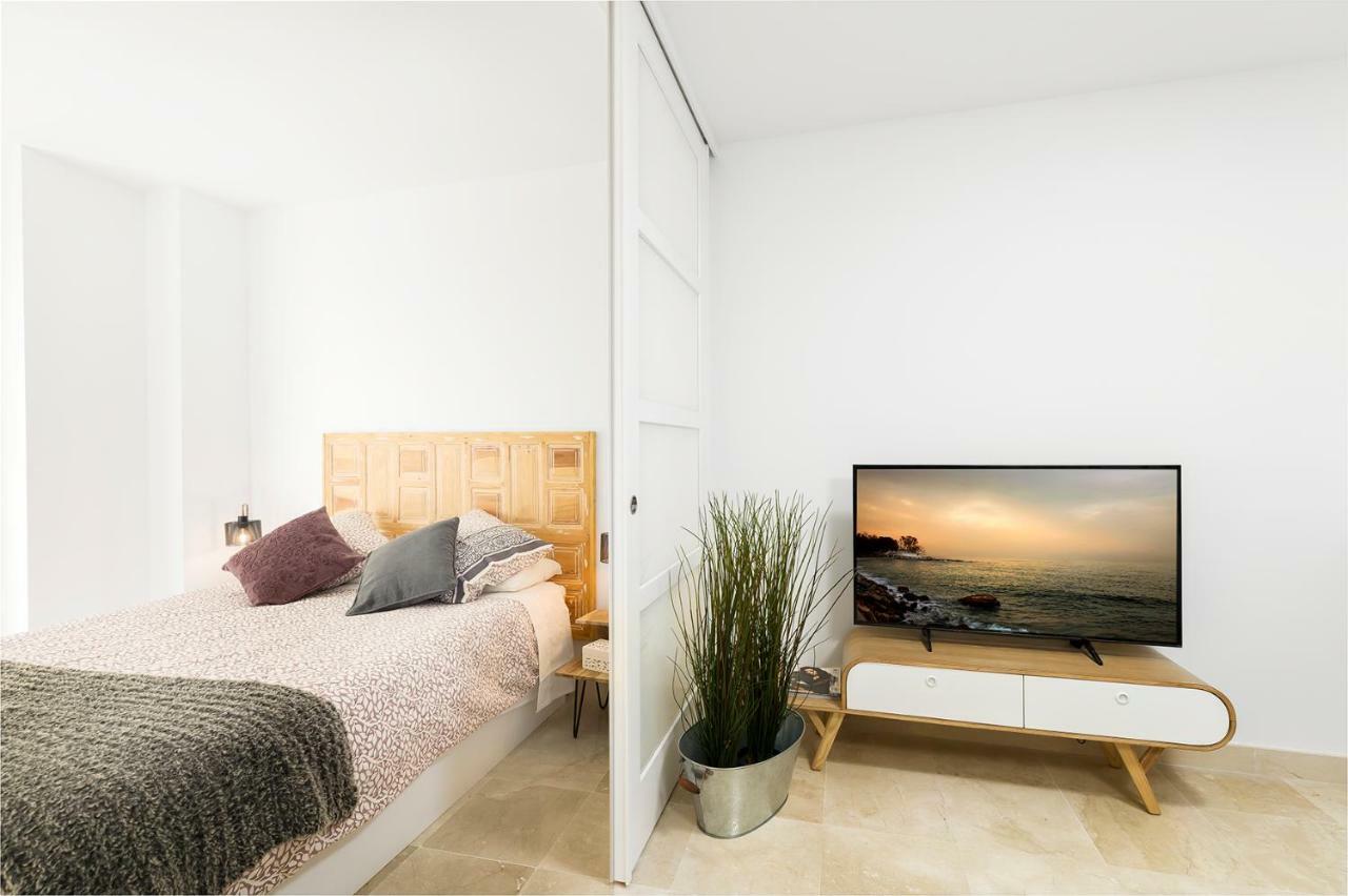 Apartamento Lujo Ancha Del Carmen Málaga Exterior foto